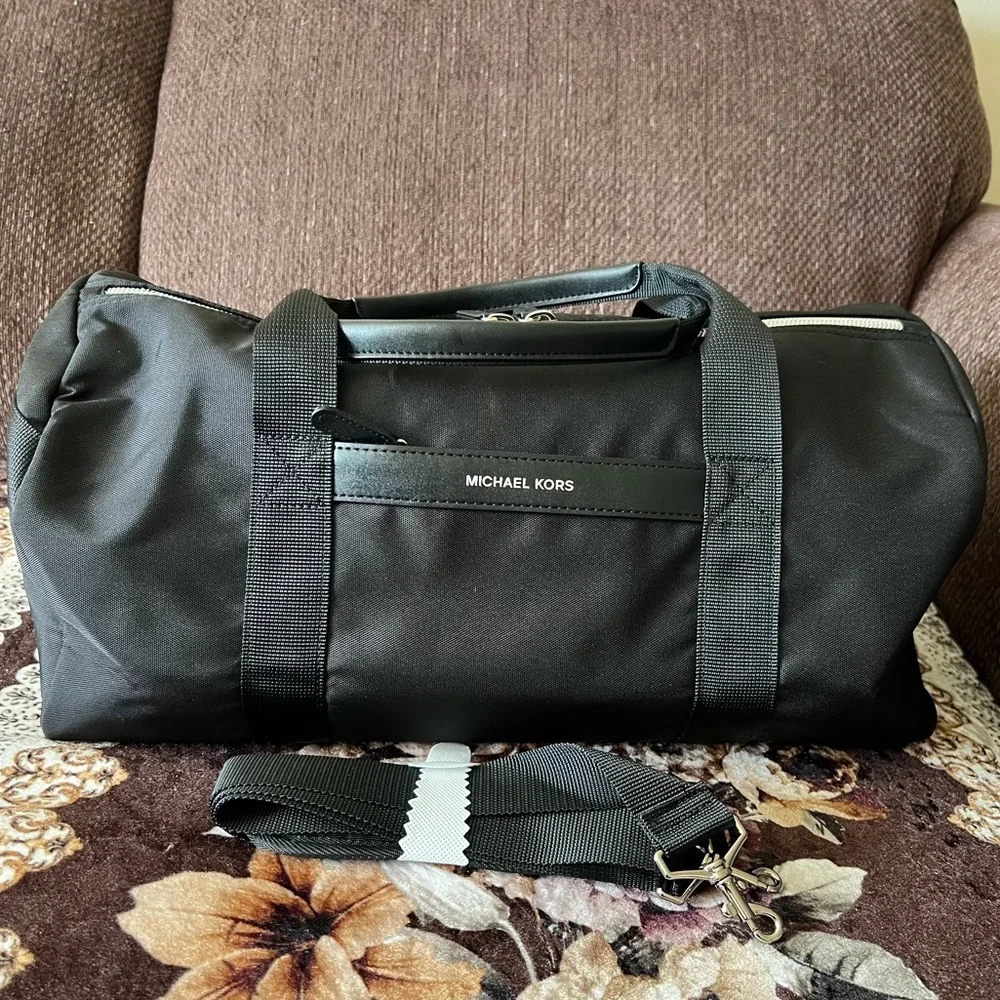 MICHAEL KORS Black Barrel Nylon Detachable Strap Silver-Tone Hardware Duffle Bag